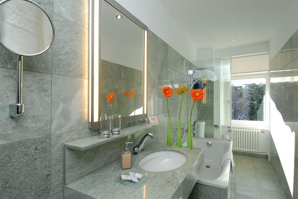 Romantik Schweizerhof & Hotel 4*